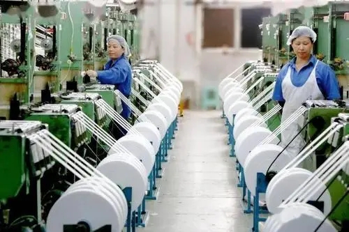 紡織后處理消泡劑應用場景圖