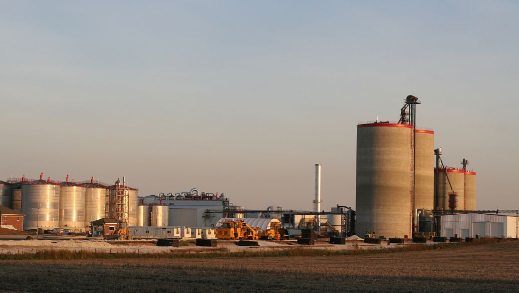 焦化起泡怎么辦？快用焦化消泡劑！