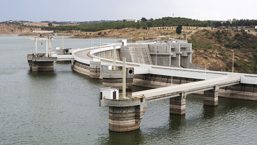 共聚樹脂污水處理泡沫多怎么回事？有什么方法解決？