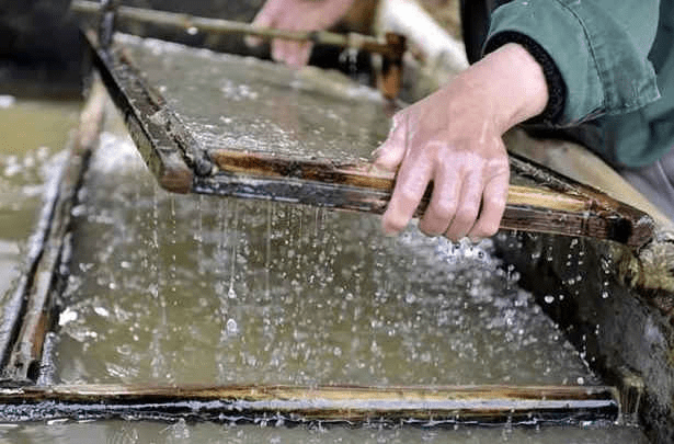 造紙消泡劑應(yīng)用場景